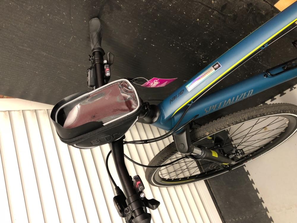 BTR Bike Phone Holder Bike Bag & Bicycle Handlebar Mobile Phone Mount - Customer Photo From Rachel S.