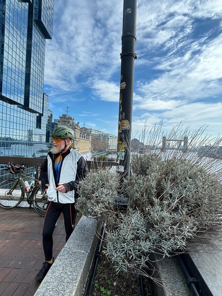 BTR Reflective Cycling & Running Gilet & Vest 3-P - 3 Pockets (2 Side & 1 Rear Pocket) - Customer Photo From ian dowsett