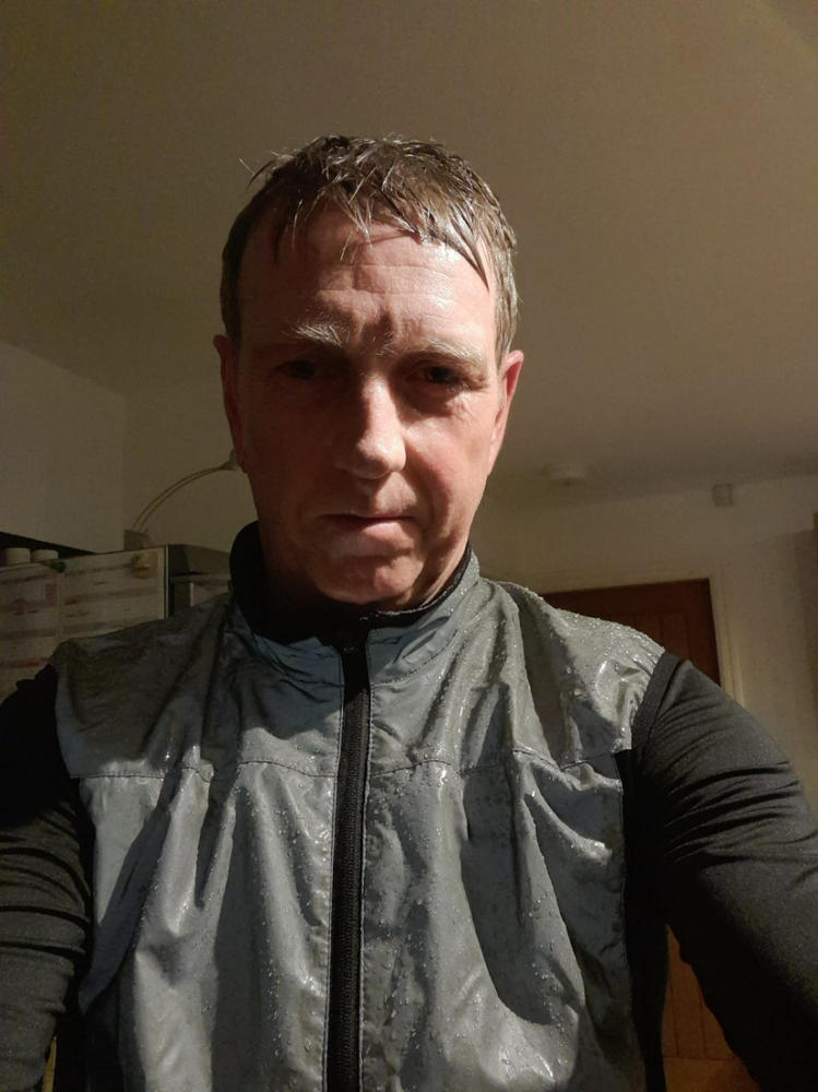 BTR Reflective Cycling & Running Gilet & Vest 3-P - 3 Pockets (2 Side & 1 Rear Pocket) - Customer Photo From Chris Murphy